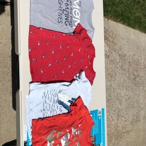 4 T-Shirts for $10!! Boys 5T Bundle of 4 T-Shirts Short Sleeve